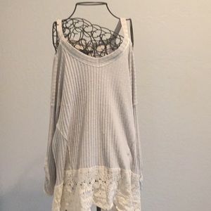 Women’s sweater XL gray lace long sleeve